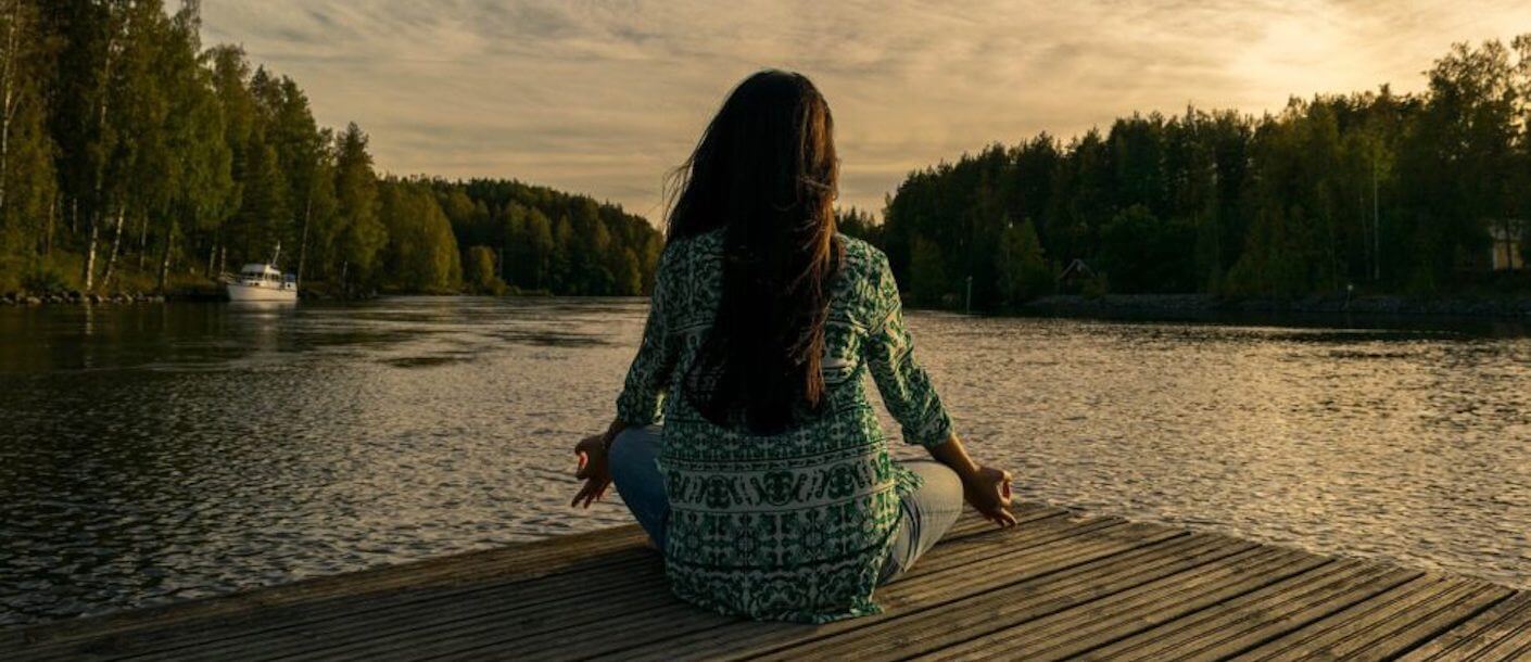 practice mindful meditation